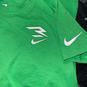 Nike short sleeve